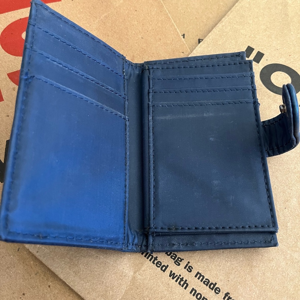 Wallet - Picture 3 of 6